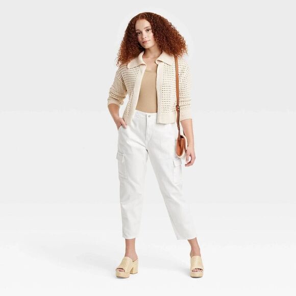 NWT Universal Thread Mid-Rise Boyfriend Jeans White Size 8 - Picture 1 of 8